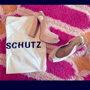 Schutz Meia Pata Nobuck, nude/blush